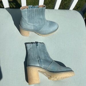 Free People James Chelsea Boots baby blue size 36.5/fits like a 6